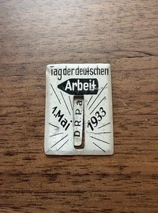 1933 Germany Tinnie Day Of German Labor Badge Third Reich - Pin/Medal - Picture 1 of 2