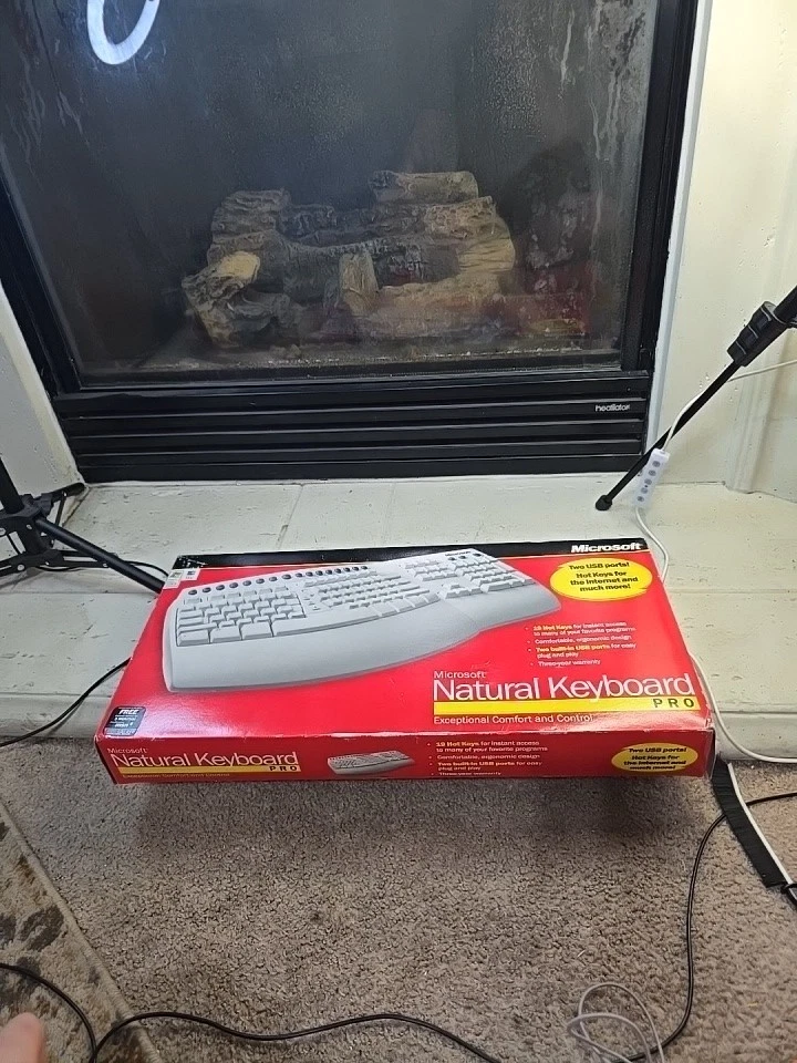 Microsoft Natural Ergonomic Keyboard Pro RT9431 USB Wired Keyboard Hot Key Game - Image 1 of 4