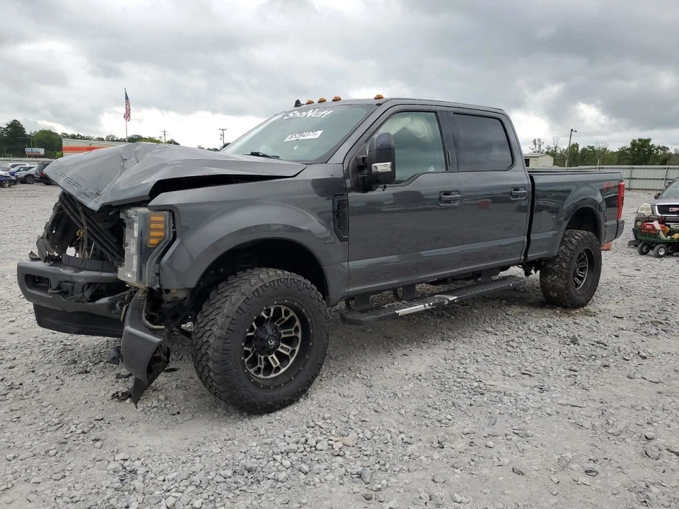 Air Cleaner 6.2L Fits 17-19 FORD F250SD PICKUP 2634067 - Image 1 of 4