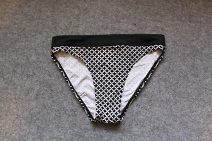BIKINI UNTERTEIL SLIP GRÖSSE 34 VON ESPRIT SCHWARZ WEISS GEMUSTERT - Picture 1 of 1