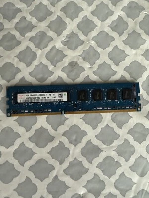 Hynix 4GB DDR3-1333 DIMM HMT351U6BFR8C-H9 HMT351U6CFR8C-H9 Desktop Memory RAM - Image 1 of 3