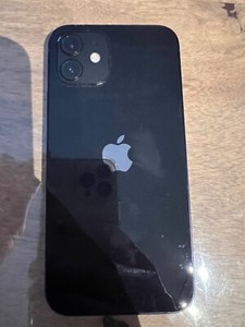 Apple iPhone 12 - 128GB - Schwarz Ohne Simlock neuwertig