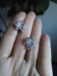 Orecchini orchidea rodiati platino con cubic zirconia - NUOVI - Foto 1 di 2