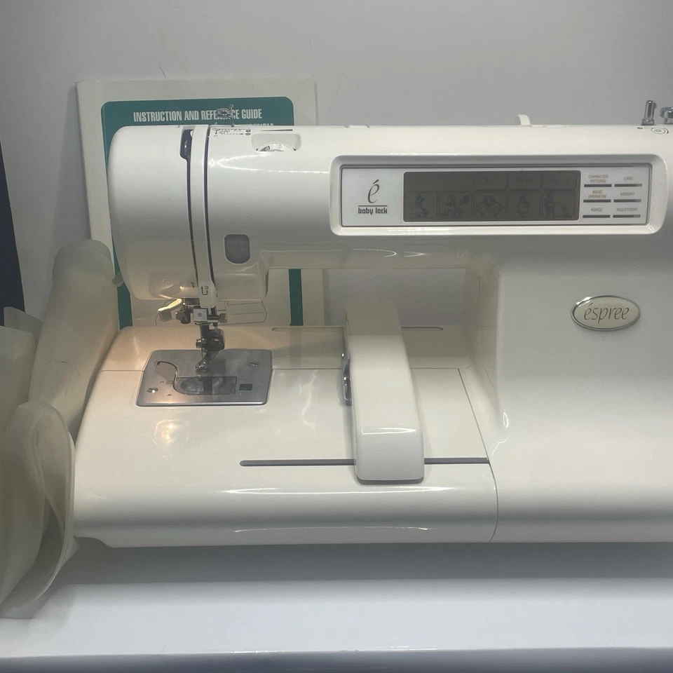 Máquina de bordar Espree Baby Lock EM1 con encendido manual leer descripción Foto 1 de 4