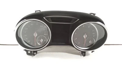 2020 梅赛德斯-奔驰 GLA 级速度计头簇 ID 1569001304 45K 原始设备制造商 — 第 1/4 张图片