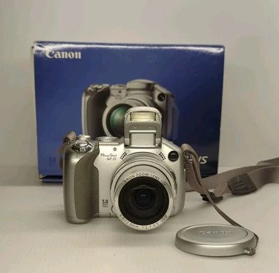 Canon PowerShot S2 IS 5.0MP 12x Optical Zoom Digital Camera, Camera Bag, Working - Image 1 of 4