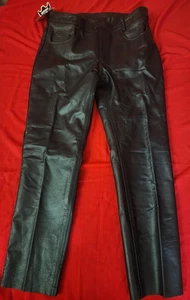 ALPHA CYCLE GEAR VAQUEROS DE CUERO NEGRO PARA HOMBRE TALLA 38 X 32-NUEVOS - Imagen 1 de 4