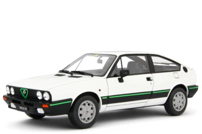 LAUDORACING-MODELS 1:18 Alfa Romeo Sprint 1.5 Quadrifoglio Verde 1983 LM184C - Immagine 1 di 4