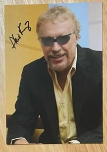 MR. PHIL KNIGHT, 100% AUTHENTIC AUTOGRAPH PHOTO ! THE GREAT NIKER FOUNDER ! - Picture 1 of 1