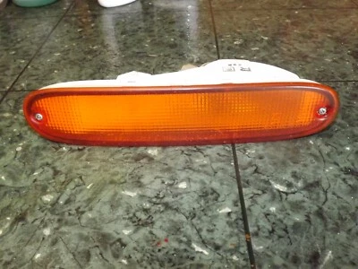 91-93 OEM Nissan NX front turn signal blinker light lamp assembly 210-63332 FR R - Изображение 1 из 4