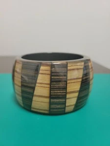 Vintage Bracelet Bangle Wide Lucite Plastic Woodgrain and Stripe Pattern EUC - Picture 1 of 9