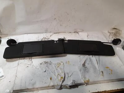 Used Left Sun Visor fits: 2019 Chevrolet Camaro Cpe w/o illumination Left Grade Foto 1 de 4