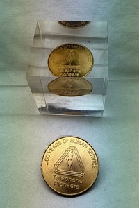 2 Vintage 1971 Bell Telephone Co Pioneers Lucite Paperweight Token Pioneer Day - Picture 1 of 12
