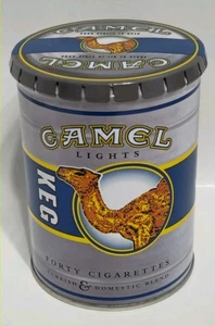 Vintage Camel Lights Zigarettendose (FASS) - mit (2) Camel Cash C-Notes - Bild 1 von 4