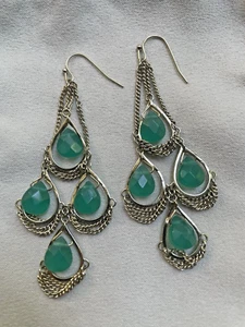 Kendra Scott Trista Chandelier Earrings in Green with Gold Frames Retired - Picture 1 of 2