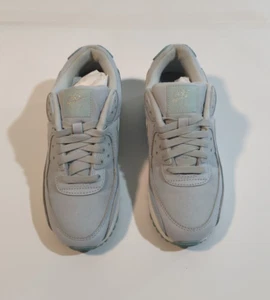 Nike Women's Sneakers Size 6.5 Air Max 90 Aura Ocean Blue DJ5415-400 - Bild 1 von 10