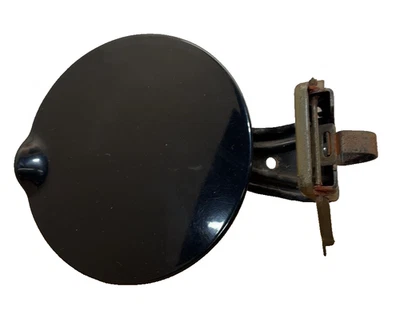 08 09 FORD TAURUS X Fuel Tank Door OEM: 5F9Z74405A26AA - SEE PICTURES FOR INFO - Image 1 of 4