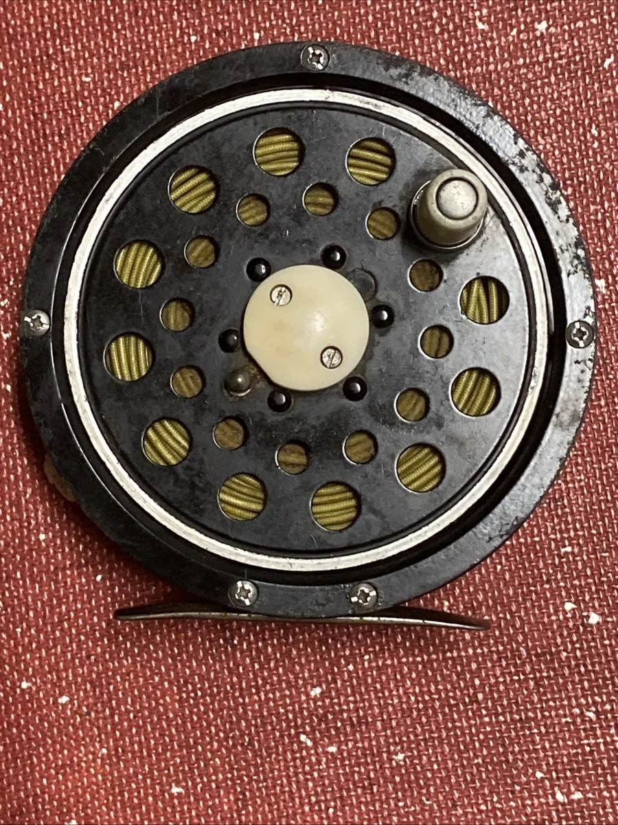 kiyo未使用品 peerlessフライリール kiyo未使用品 peerlessフライ