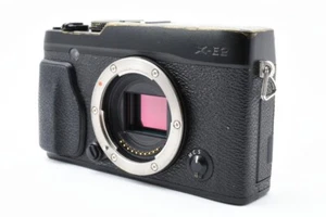 FUJIFILM X-E2 16.3MP Mirrorless Digital Camera Black / Silver Body only From Jpn - Picture 1 of 3