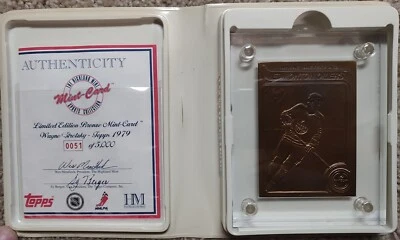 3 The Highland Mint Sports Collection Mint Cards   - Image 1 of 3