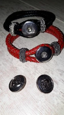 2 x Armband mit Wechsel Niete Adlerkopf und Totenkopf - Bild 1 von 4