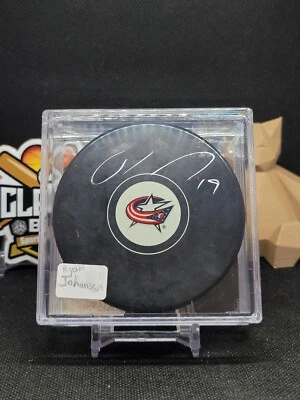RYAN JOHANSEN AUTÓGRAFOS FIRMADOS COLORADO AVALANCHA HOCKEY PUCK SIN CERTIFICADO DE AUTENTICIDAD (CBMH) Foto 1 de 2
