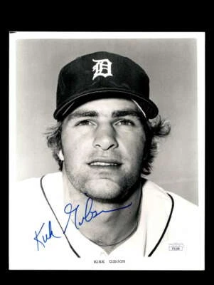 Kirk Gibson JSA Coa Signed 8x10 Photo Rookie Era Autograph - Image 1 of 3