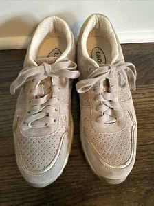TÄŌS WOMEN'S TAUPE BEIGE GOLD SUEDE SNEAKERS LIFESTYLE 13514 COMFORT - 9 / EU 40 - Picture 1 of 9