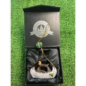 Kanadische Weihnachtsbären im Kanu Ornament in Box Weihnachtsdeko - Bild 1 von 3