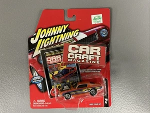 Johnny Lightning Car Craft Magazine 1970 Chevy Camaro RS - Picture 1 of 2