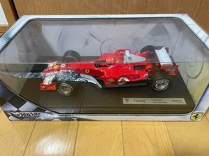 1/18 Hot Wheels Ferrari F2005 Michael Schumacher #1 Red w/ Box From Japan - Picture 1 of 1