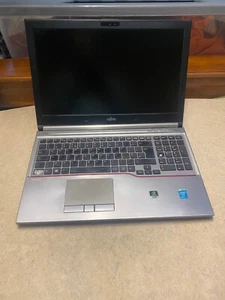 Fujitsu CELSIUS H730 Series Laptop 3GB Ram 320GB HDD Faulty - Picture 1 of 11