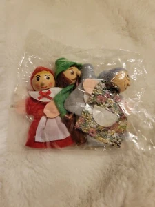 Little Red Riding Hood Finger Puppets New In Package FAST SHIPPING  - Picture 1 of 2