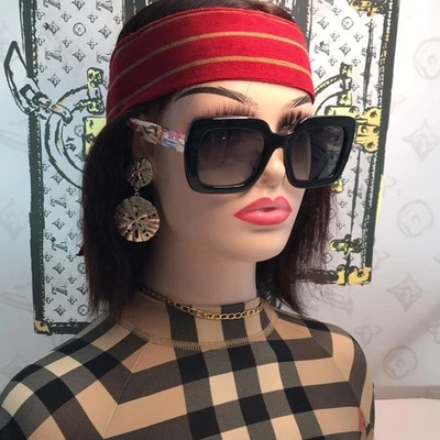 全新 正品 黑色 方形 太阳镜 BE4284 3809 — 第 1/4 张图片