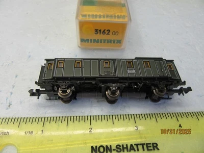 N - Minitrix 13162 Nostalgic Baggage Car - Image 1 of 4