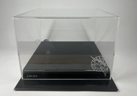 Vintage 2001 Florida Marlins Hat Display Case Cover