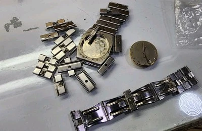 CHOPARD ST MORITZ DIAMONDS DIAL MOVEMENT & BUCKLE WATCH PARTS - Image 1 of 4