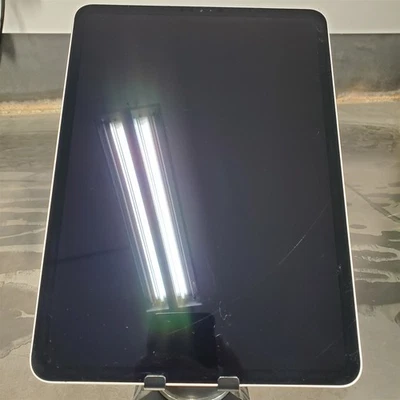 Apple iPad Pro 2nd Gen 11" 1TB A2068 WiFi+Cellular Silver MXF22LL/A Scratches - Image 1 of 4