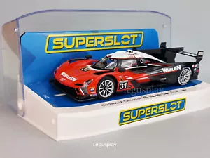 Slot car Superslot H4515 Cadillac V-Series.R-Whelen Engineering Cadillac Racing - Imagen 1 de 6