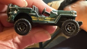 Matchbox ‘43 Jeep Willys Military MB784 Army Truck Jeep Missing windshield - Picture 1 of 6