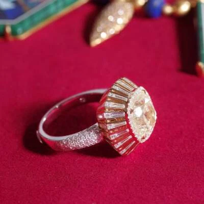 Art Deco Style 5.25CT Fancy Light Yellow Brownish Green Topaz & Shiny CZ Ring - Image 1 of 4