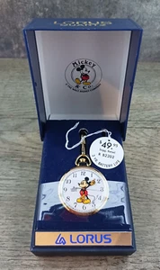 Nuevo en caja Reloj Bolsillo Lorus Mickey Mouse RB2202 Mickey Watch Años 90 De Colección - Imagen 1 de 6