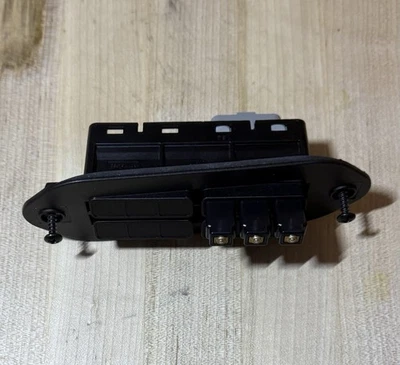 Interruptor de placa de contacto eléctrico para puerta corredera Ram ProMaster City izquierda 68266192AA Foto 1 de 4