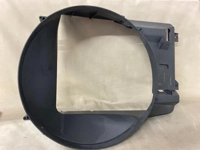 2004 Dodge Ram 1500 Radiator Cooling Fan Shroud 4.7L OEM 52028851AD Foto 1 de 4