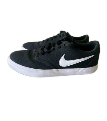 Nike Sb Check Solarsoft lona tamanho 11 preto/branco 843895 novo - Imagem 1 de 4