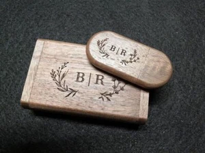 USB Stick graviert Holz in Schatulle mit Wunsch Gravur  Hochzeitsbilder Fotos - Bild 1 von 15