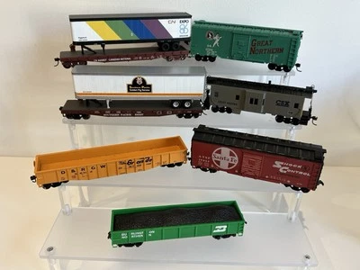 Bachmann, & Athearn HO USA Railroad Freight Wagons Rake x7 incl Piggy Back Truck - Image 1 of 4