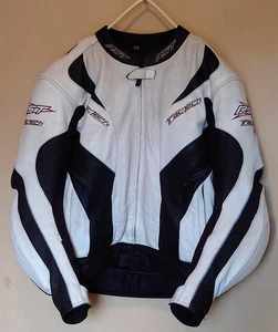 RST Tractech Leather Motorcycle Jacket Size UK 44 Full Armour Included - Picture 1 of 16