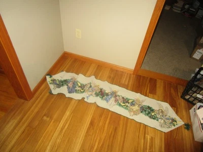 Tapestry Table Runner Christmas Angel Wreath 72" x 13" Green Tassels #LR - Image 1 of 2