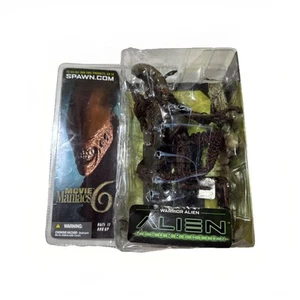 Vintage McFarlane Movie Maniacs 6 - Alien Resurrection - Warrior Alien 2003 NIB - Picture 1 of 5